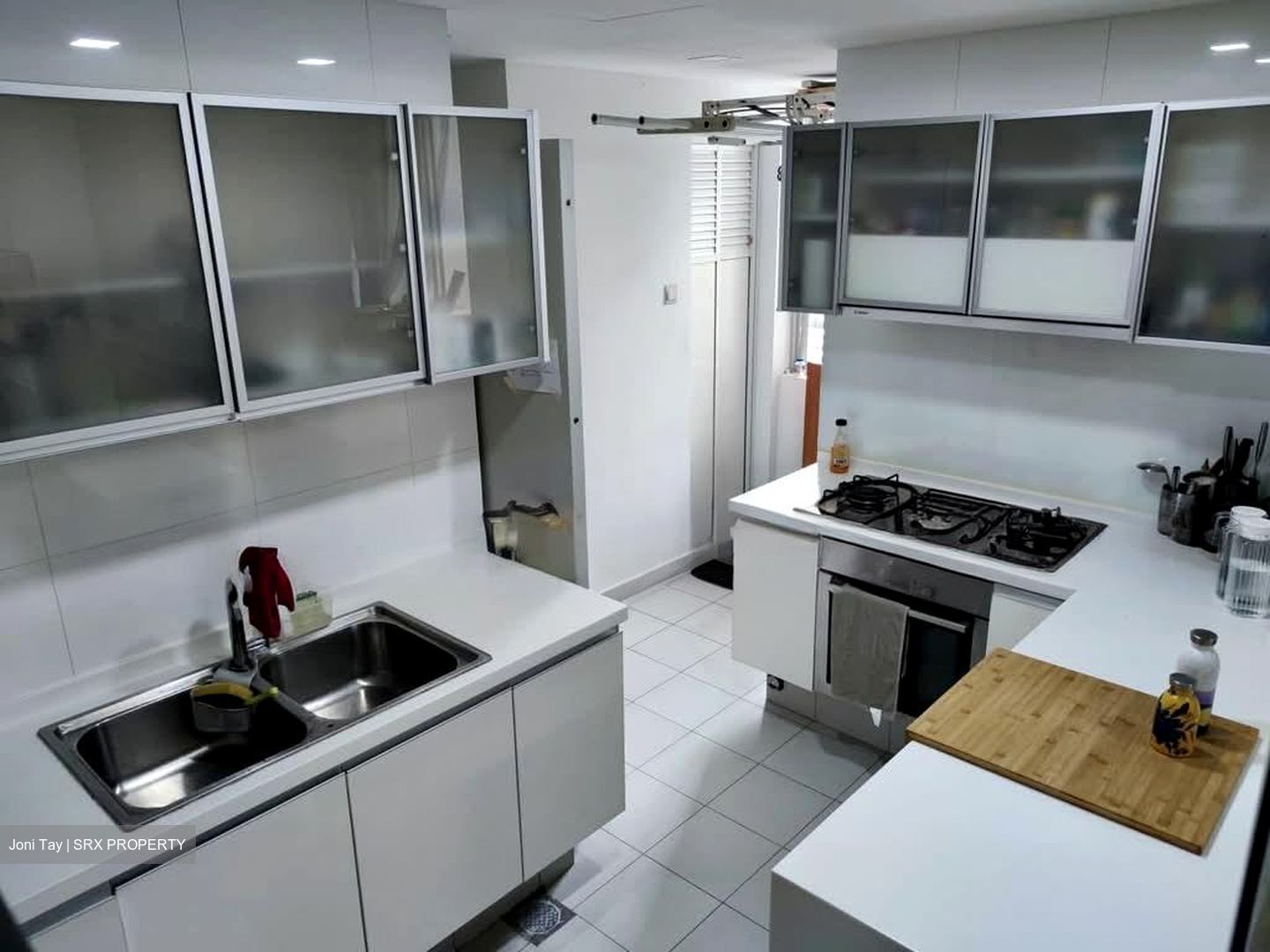 Greenleaf Drive (D10), Condominium #549713571